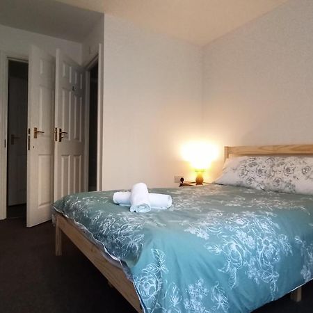 Bright, Chilled Ensuite Db Room In A Shared Flat! ロンドン エクステリア 写真